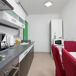 Front In With Wifi *