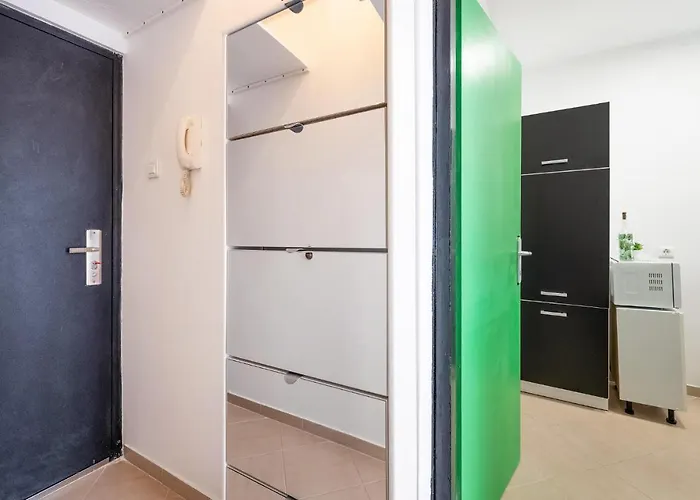 1 Bedroom Lovely In Apartman *