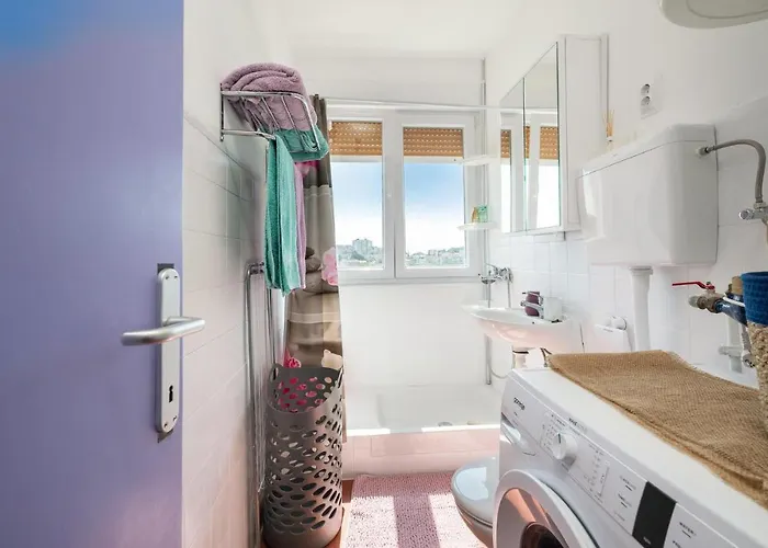 1 Bedroom Lovely In Apartman Pula